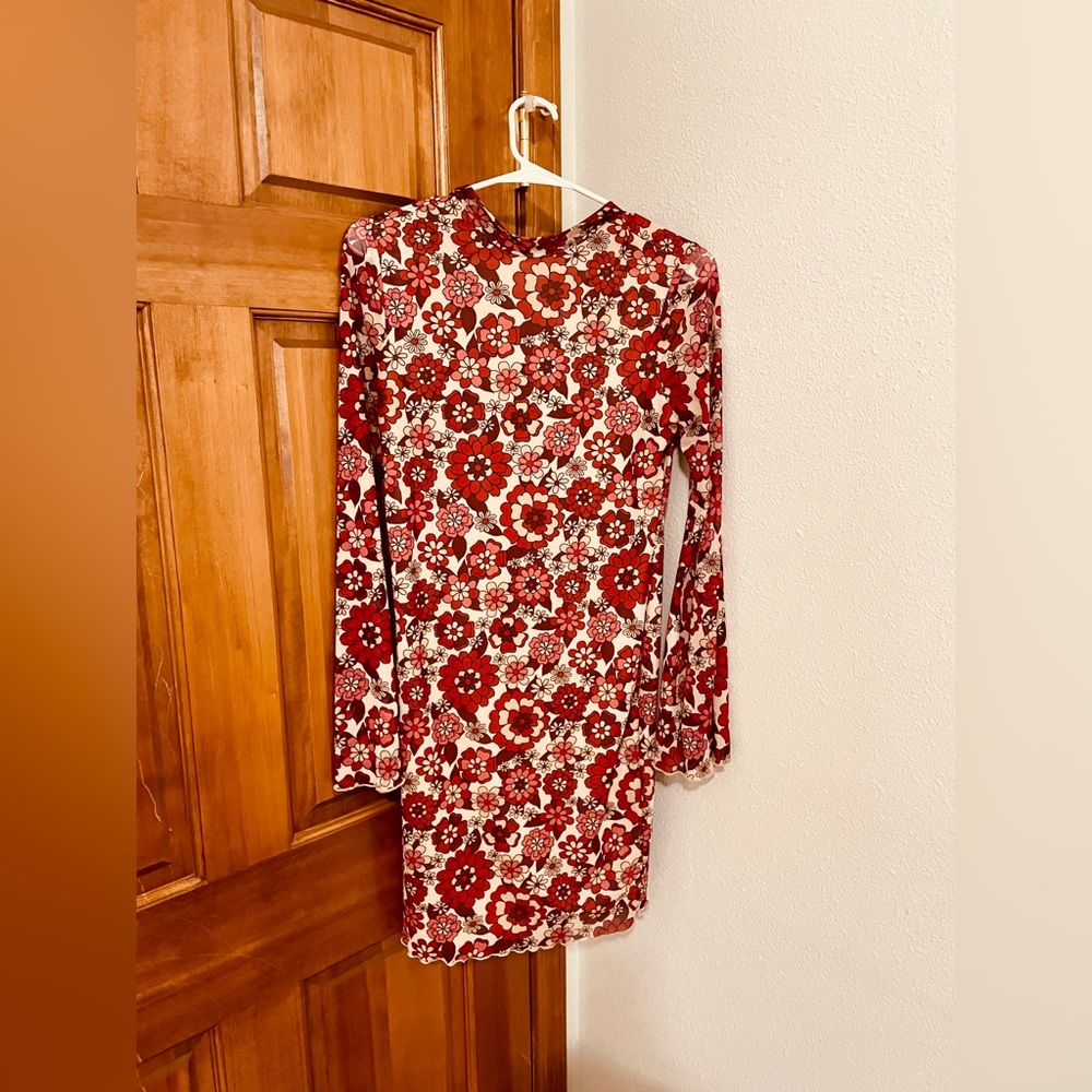 Floral Bell Sleeved Bodycon Dress